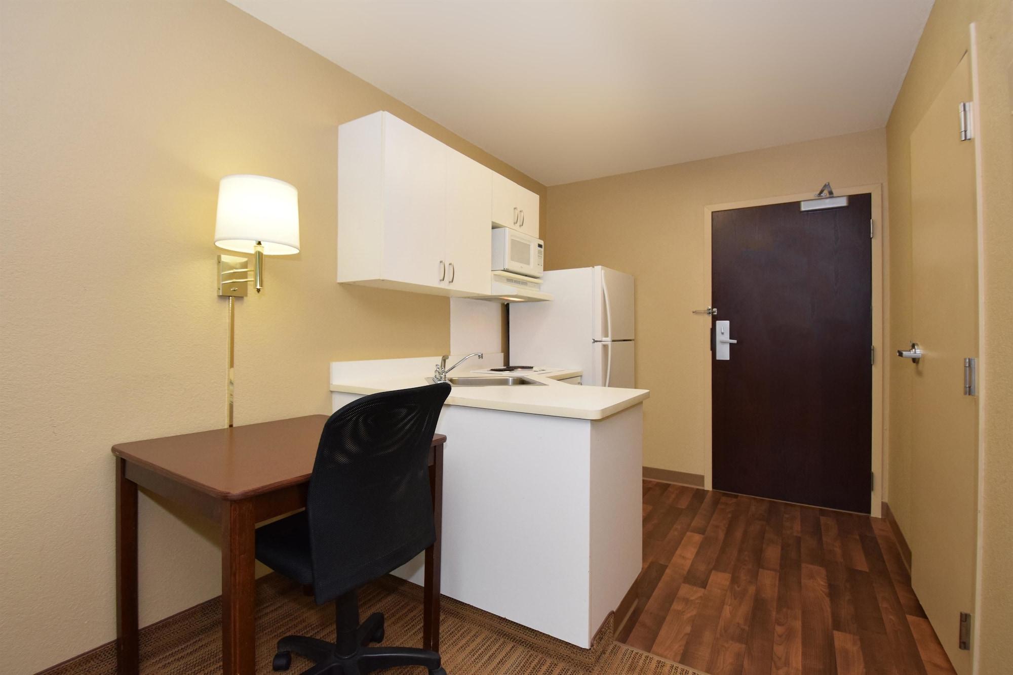 Extended Stay America Suites - Philadelphia - Plymouth Meeting - East Esterno foto